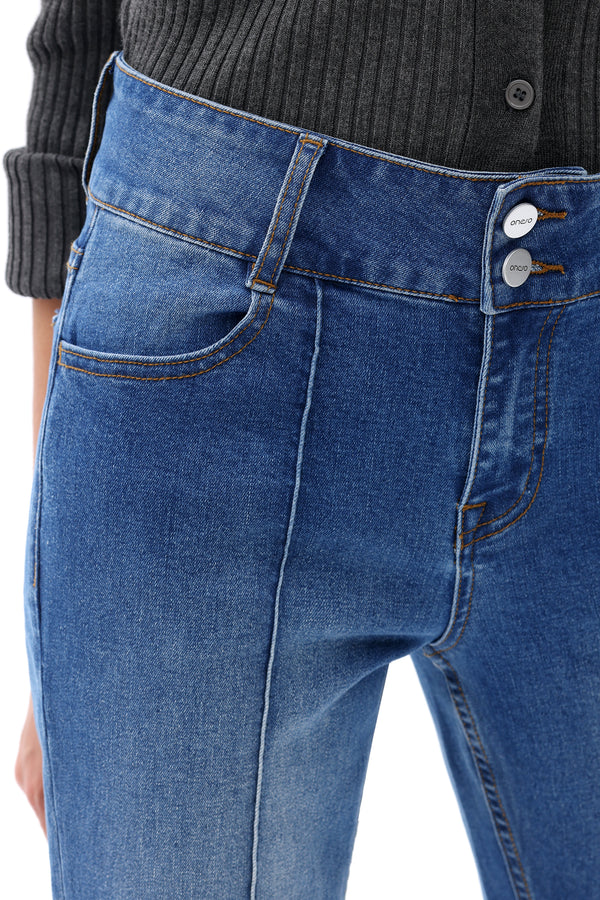 Western-Inspired Mid Rise Bootcut Jeans