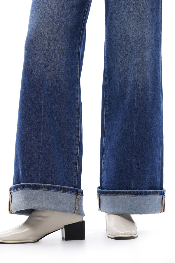 Refined High Rise Wide Leg Jeans