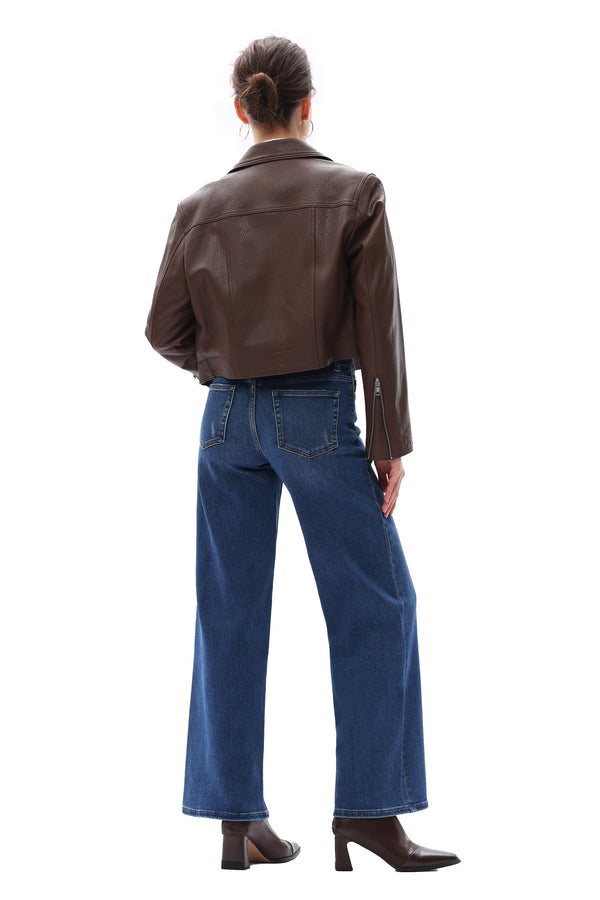 Effortless Mid Rise Wide Leg Jeans