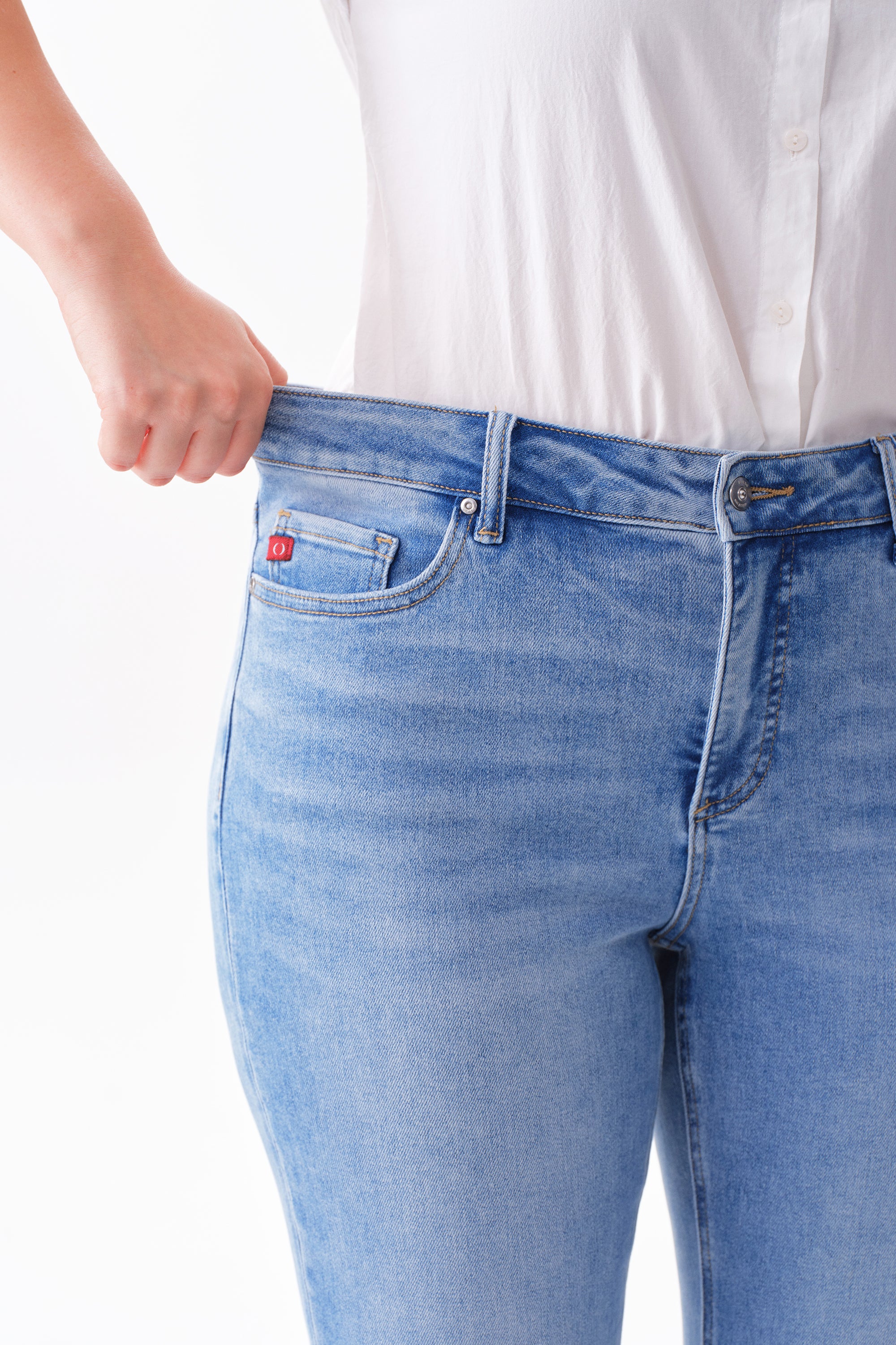 ONESO Effortless Mid Rise Straight Jeans