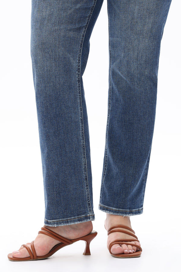 Heritage Mid Rise Straight Jeans
