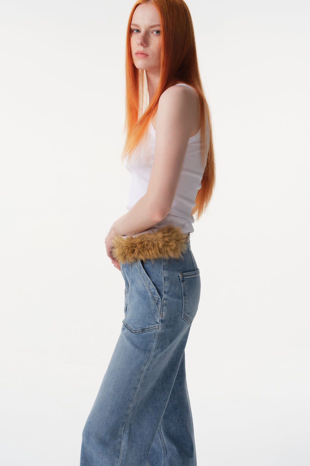 ONESO Modern High Rise Wide Leg Ankle Jeans