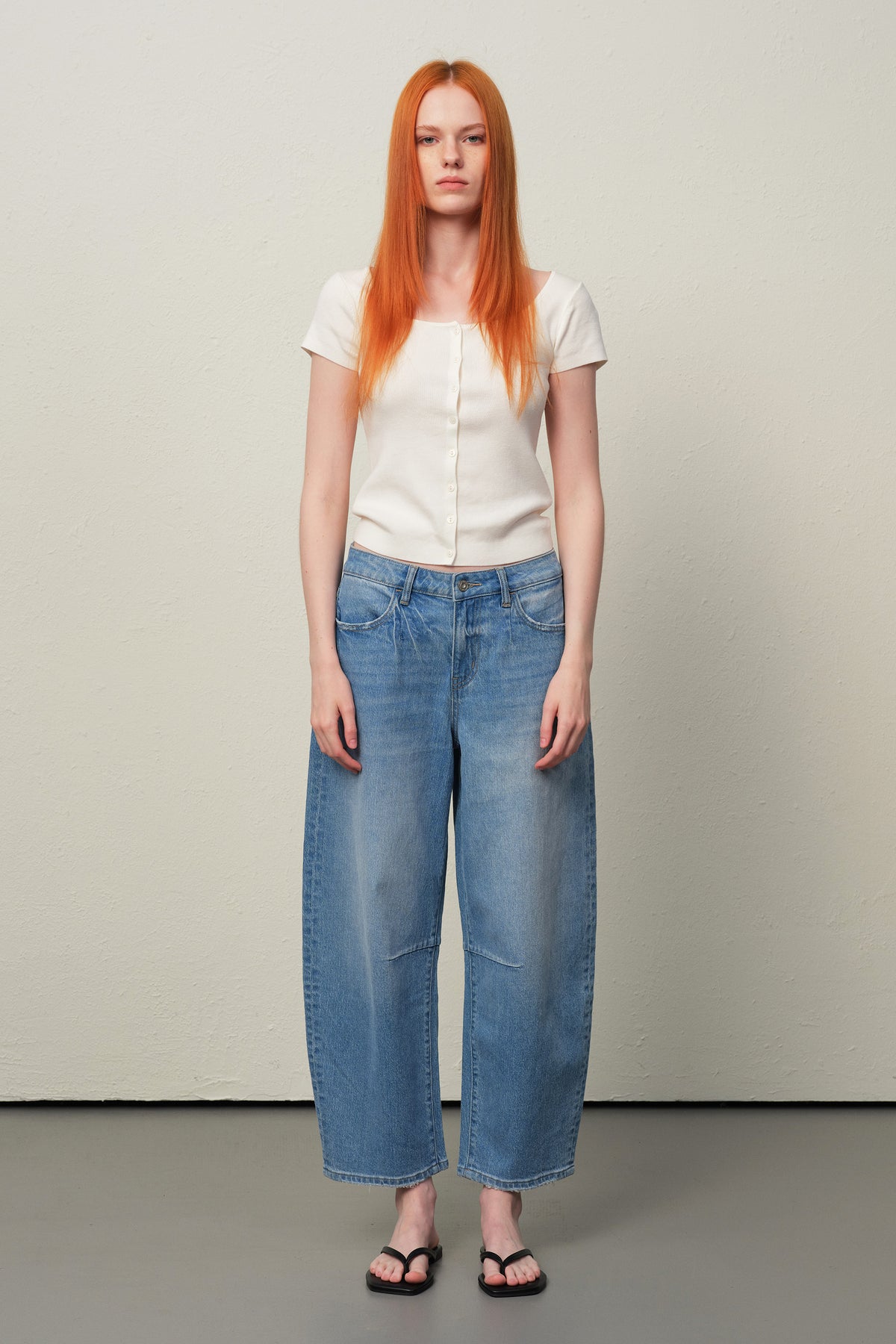 ONESO High Rise Pleated Barrel Leg Jeans