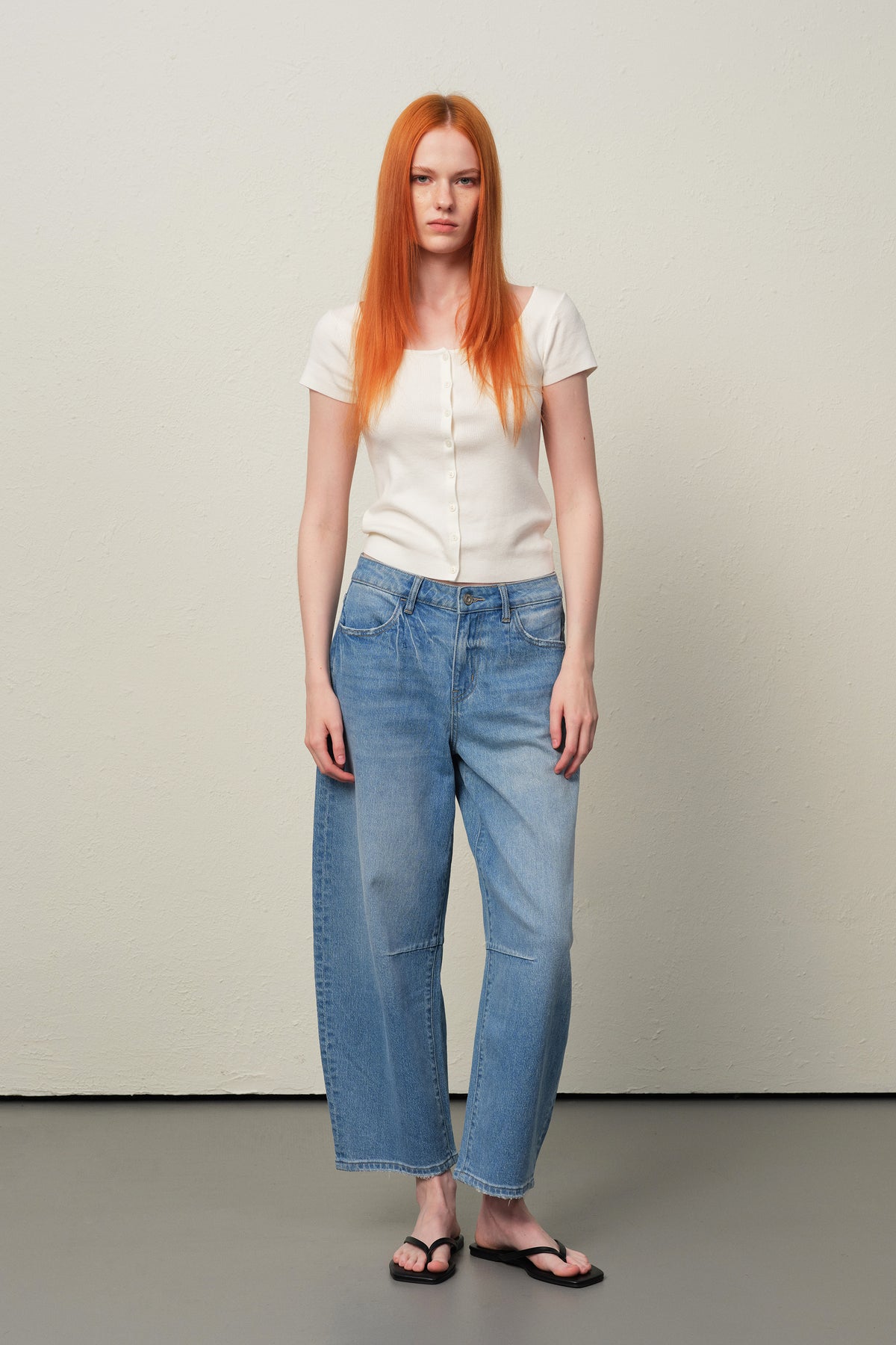 ONESO High Rise Pleated Barrel Leg Jeans