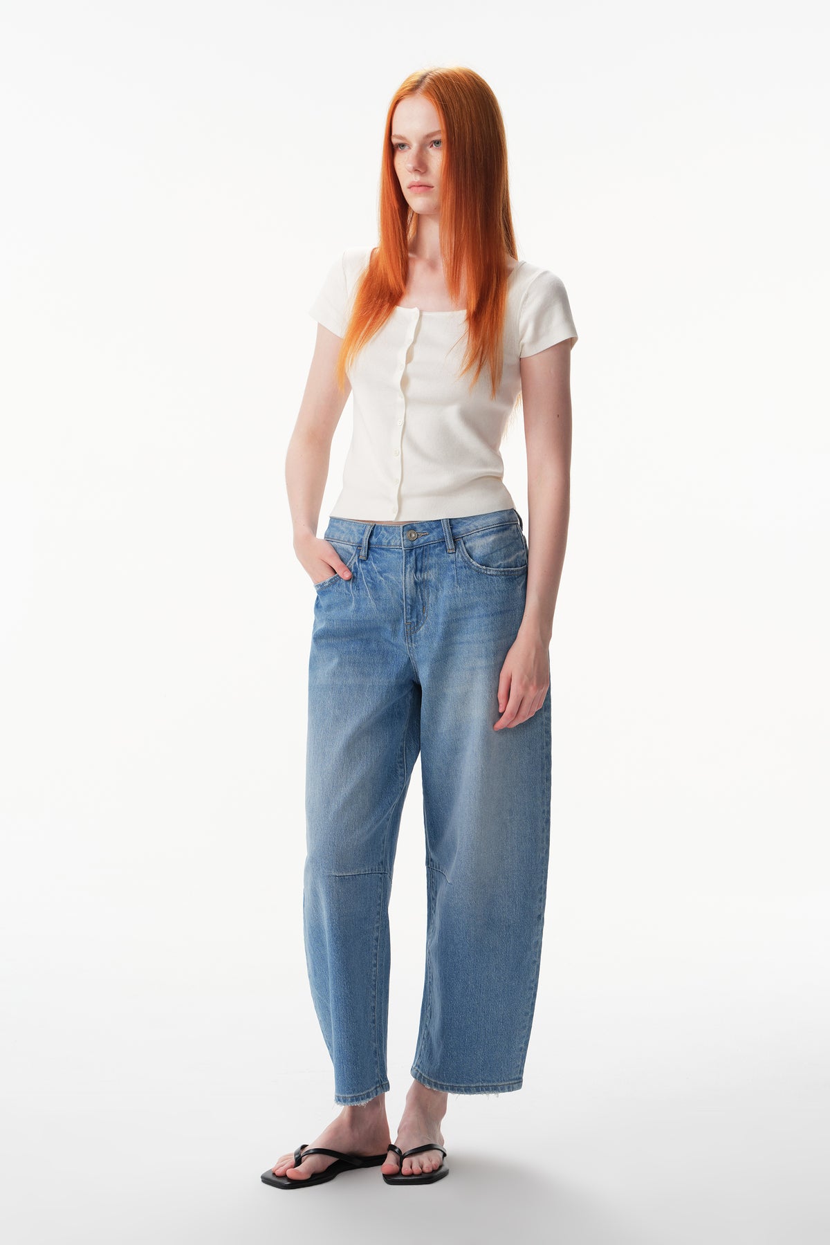 ONESO High Rise Pleated Barrel Leg Jeans