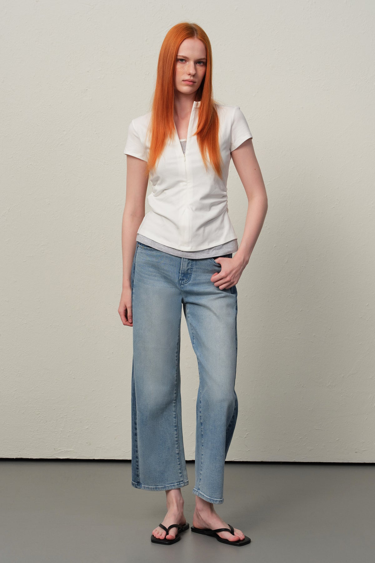 ONESO Edgy High Rise Barrel Jeans