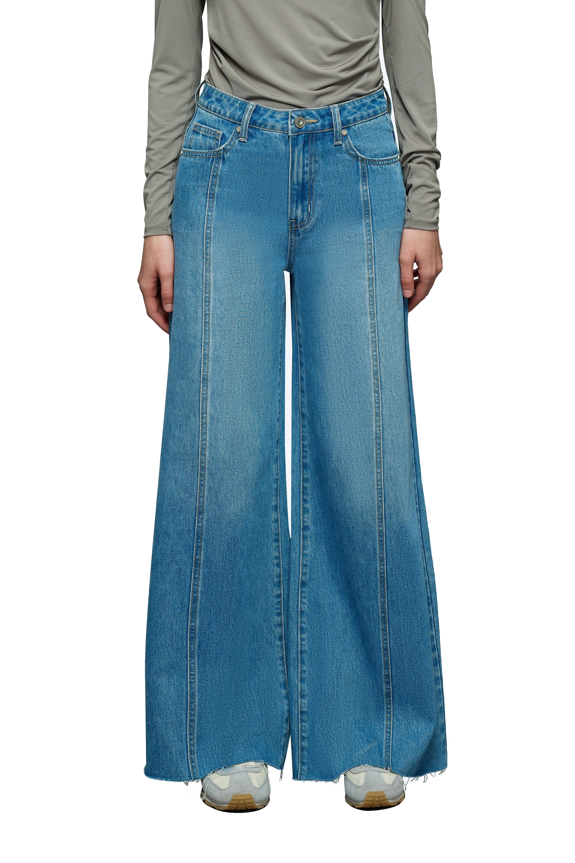 Modern High Rise Wide Leg Jeans
