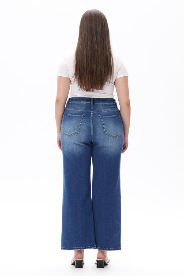Functional High Rise Straight Jeans