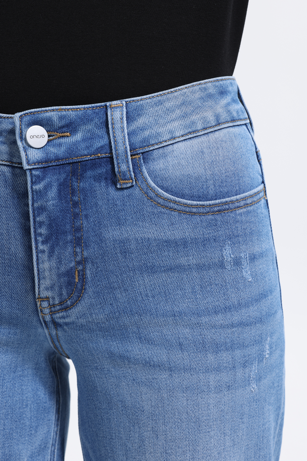 Vintage-Inspired Mid Rise Wide Leg Jeans