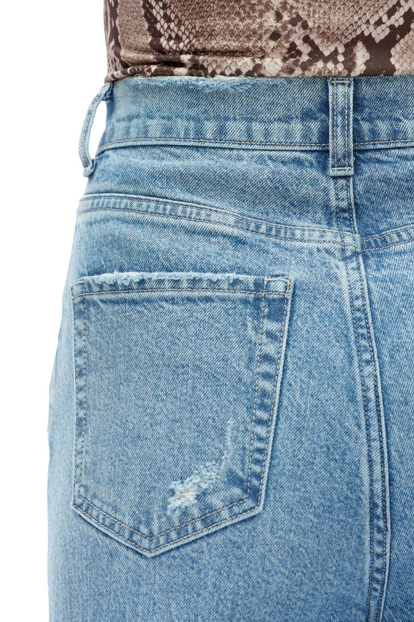 Retro High Rise Wide Leg Jeans