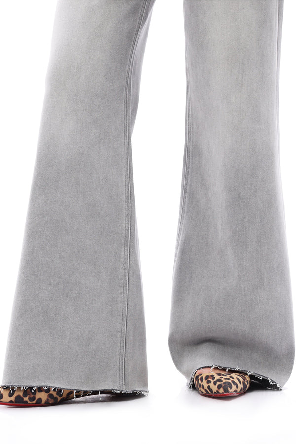 Utility Modern Super High Rise Wide Leg Jeans