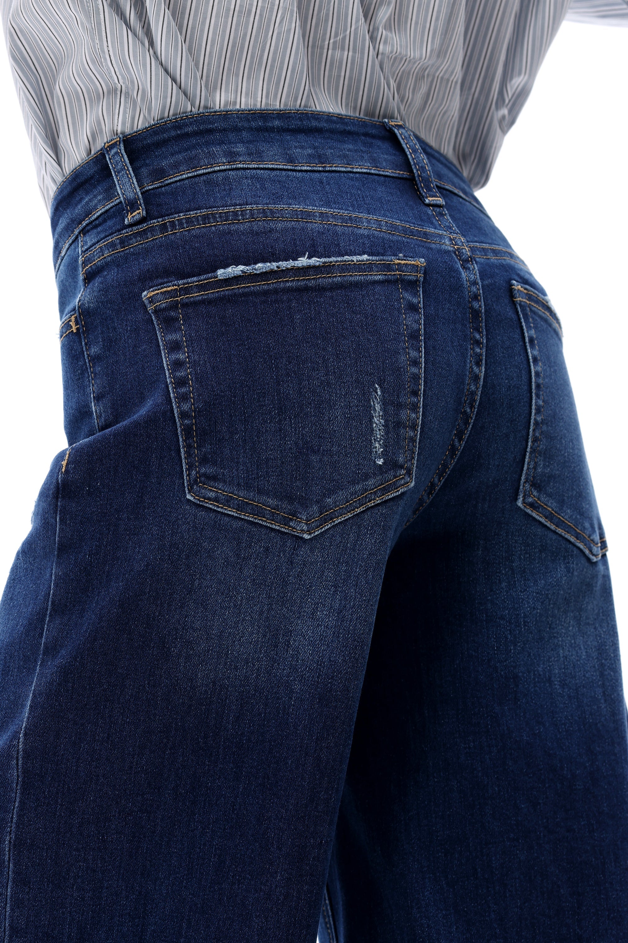 ONESO Effortless Coastal Mid Rise Wide Leg Jeans
