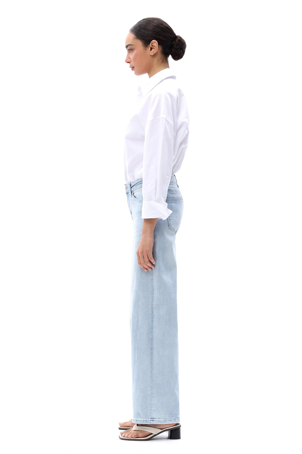 ONESO Effortless Coastal Mid Rise Wide Leg Jeans