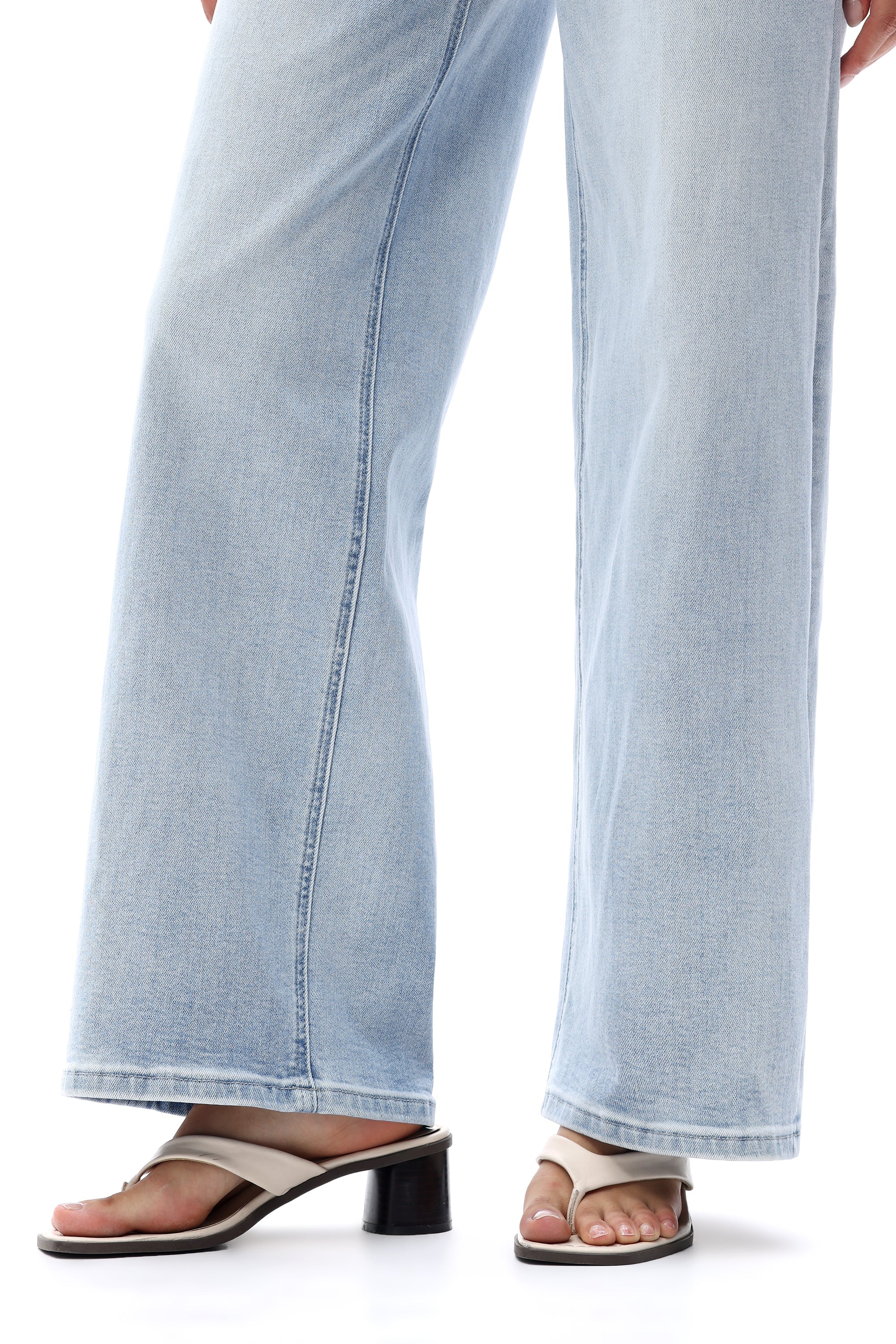 ONESO Effortless Coastal Mid Rise Wide Leg Jeans