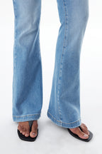 ONESO Chic High Rise Bootcut Jeans