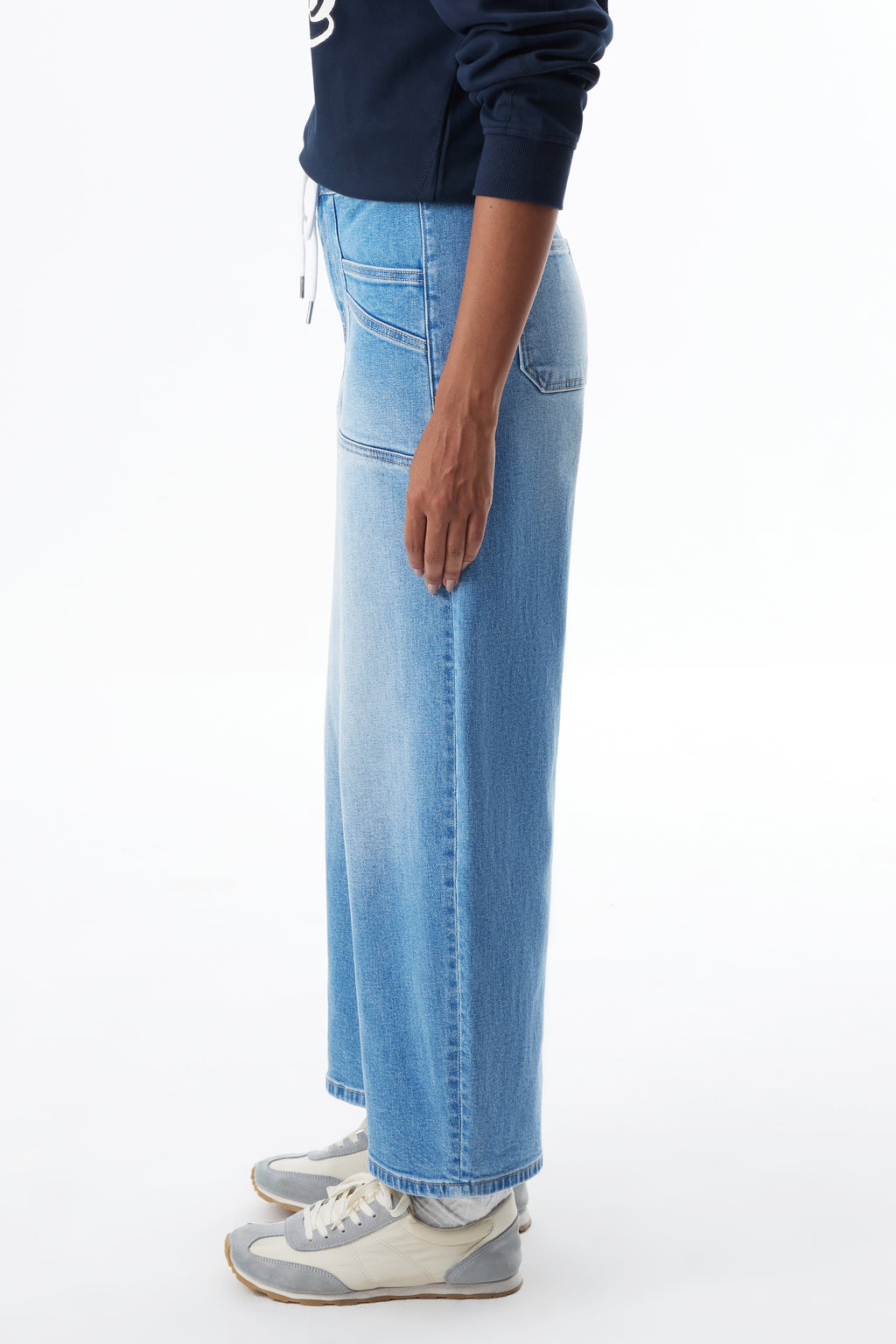 ONESO Super High Rise Patch Pocket Barrel Jeans