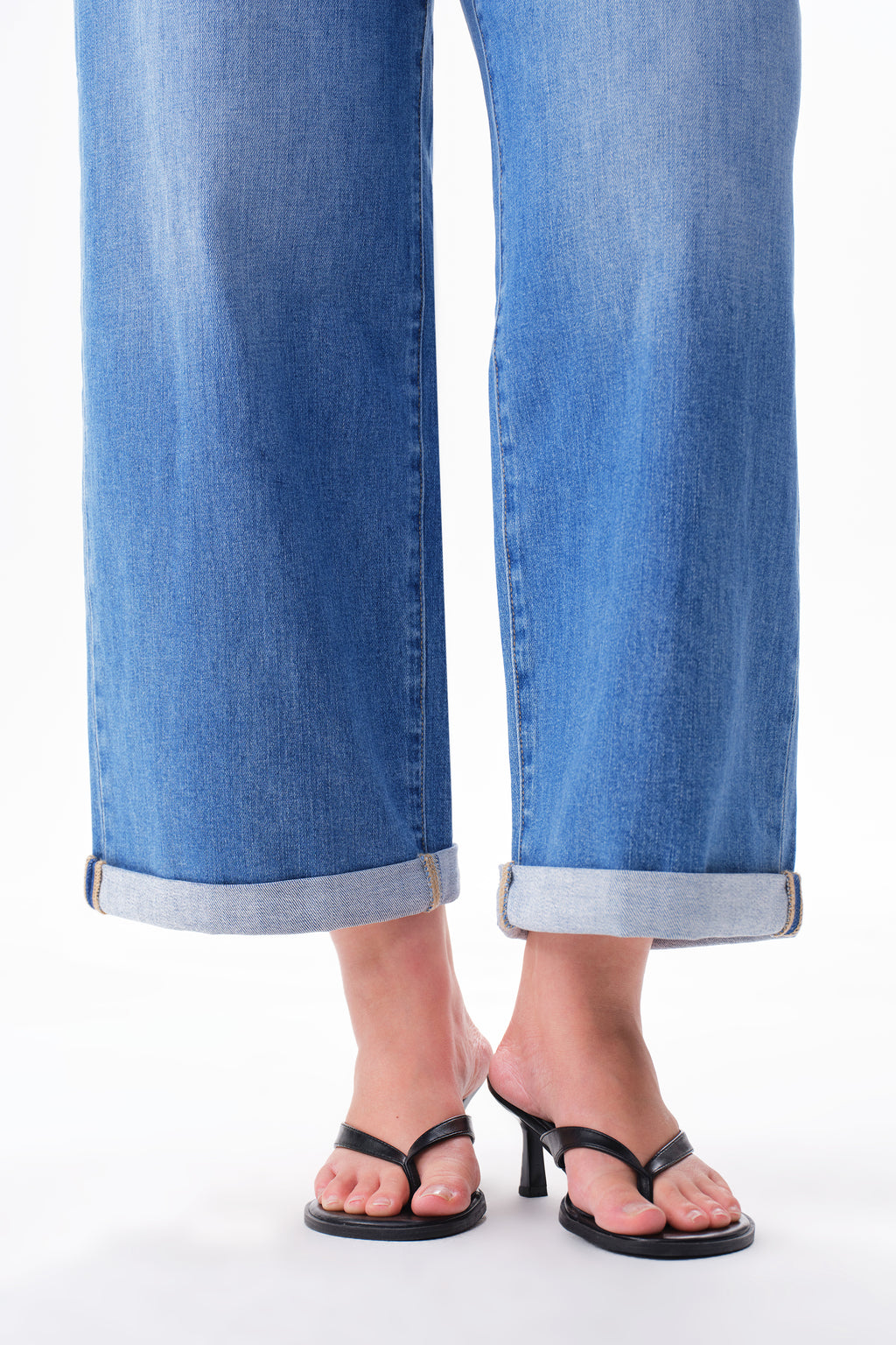 ONESO Timeless High Rise Wide Leg Jeans