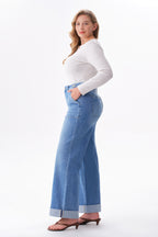ONESO Modern Mid High Rise Wide Leg Jeans