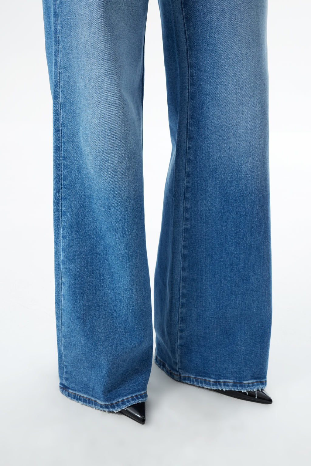 ONESO High Rise Frayed Hem Wide Leg Jeans