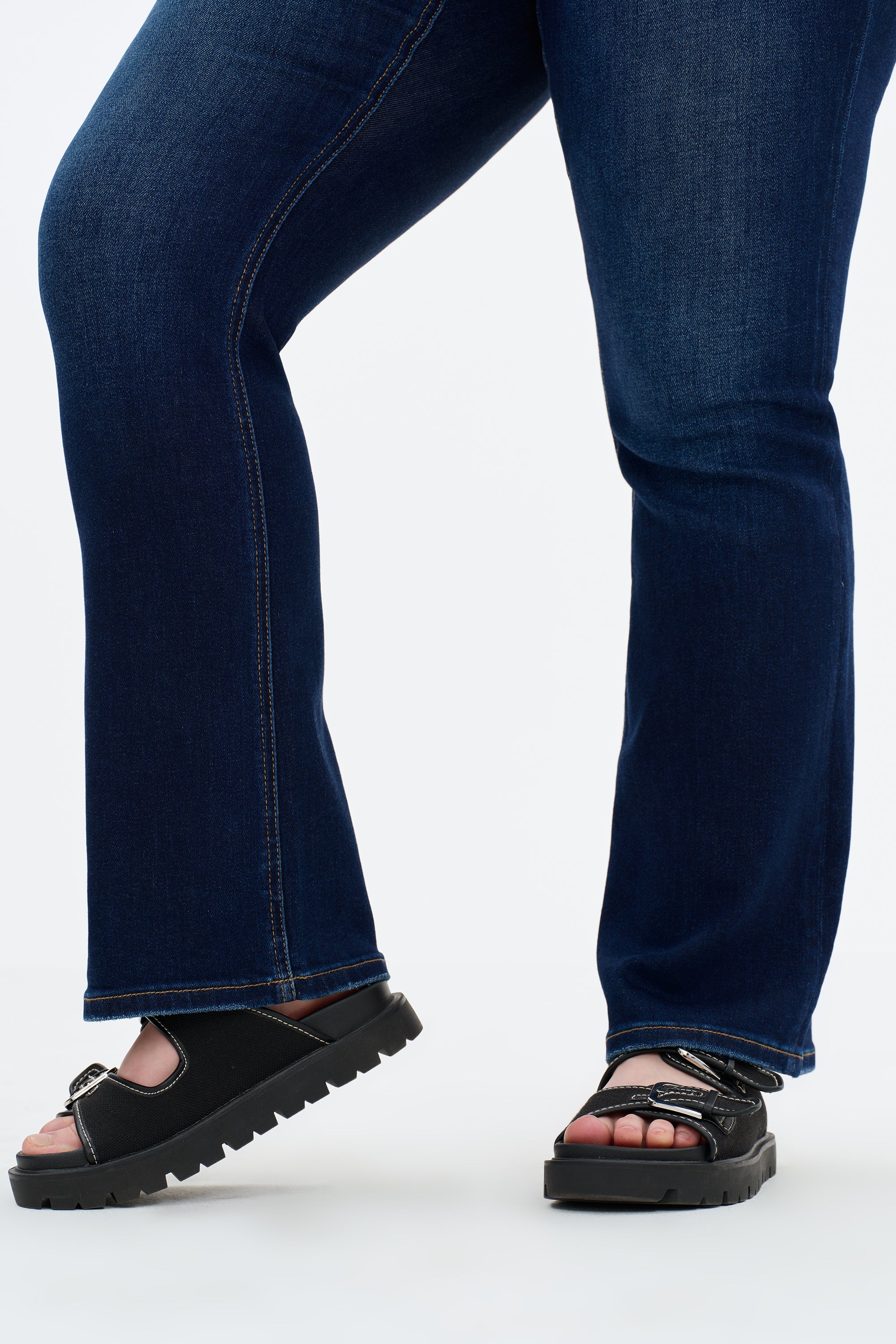 ONESO Sleek Mid Rise Bootcut Jeans