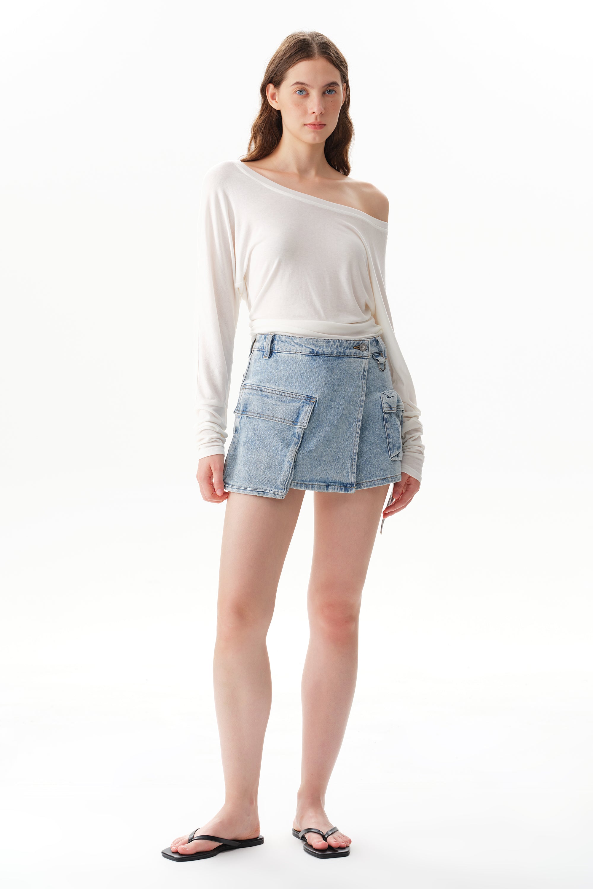 ONESO Edgy High Rise Skort Jeans