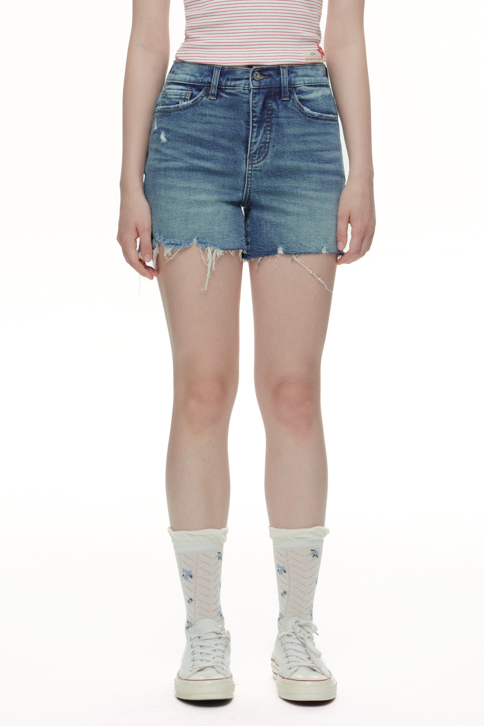 ONESO Casual Chic High Rise Denim Shorts