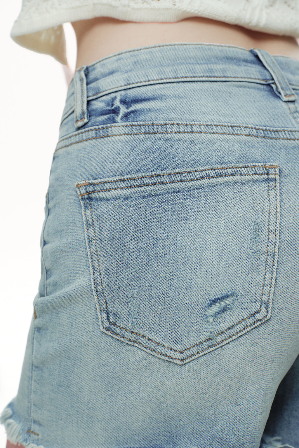 ONESO Feminine Mid Rise Denim Shorts