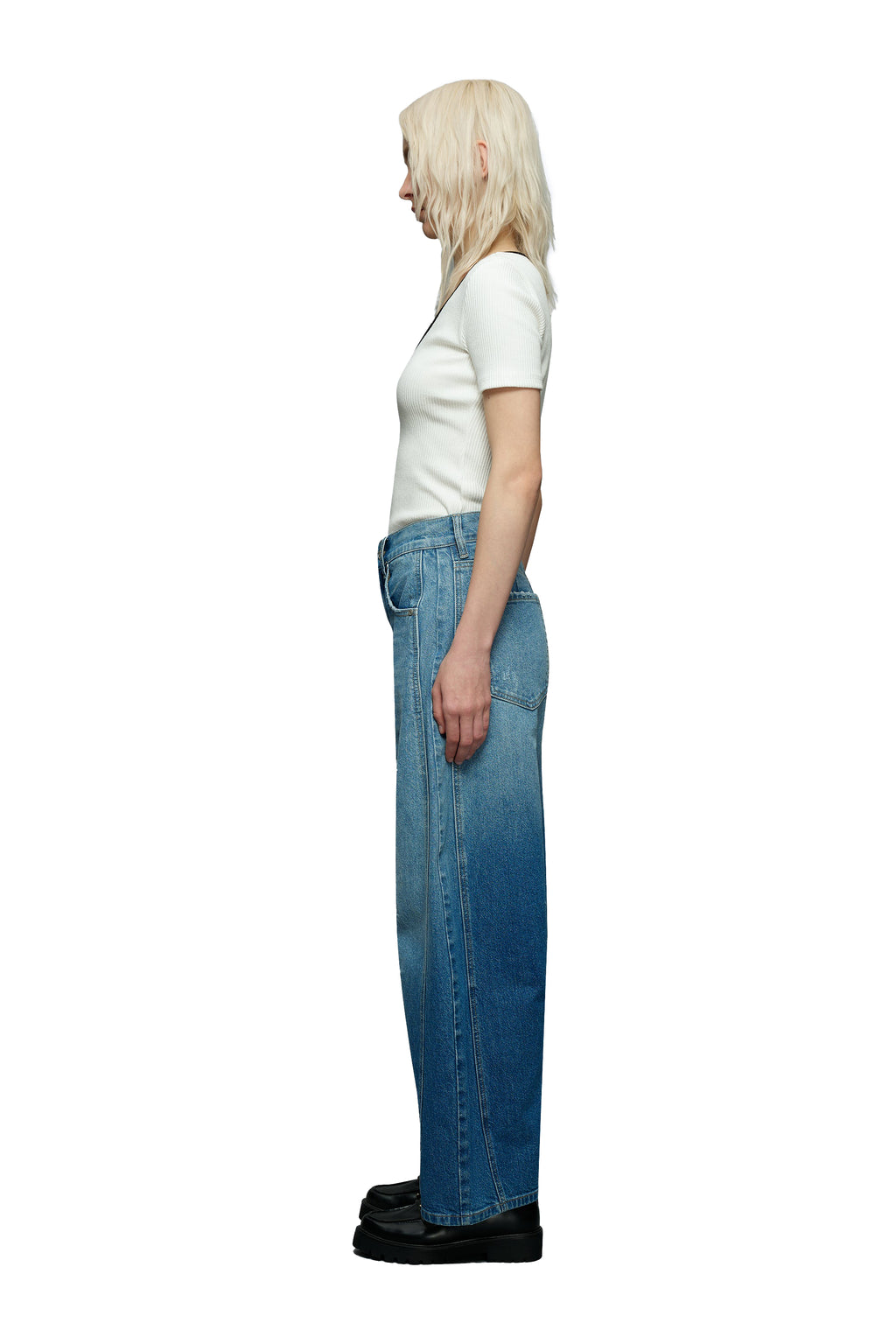ONESO Vintage High Rise Barrel Jeans