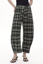 ONESO Bold Mid Rise Barrel Jeans