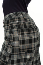 ONESO Bold Mid Rise Barrel Jeans