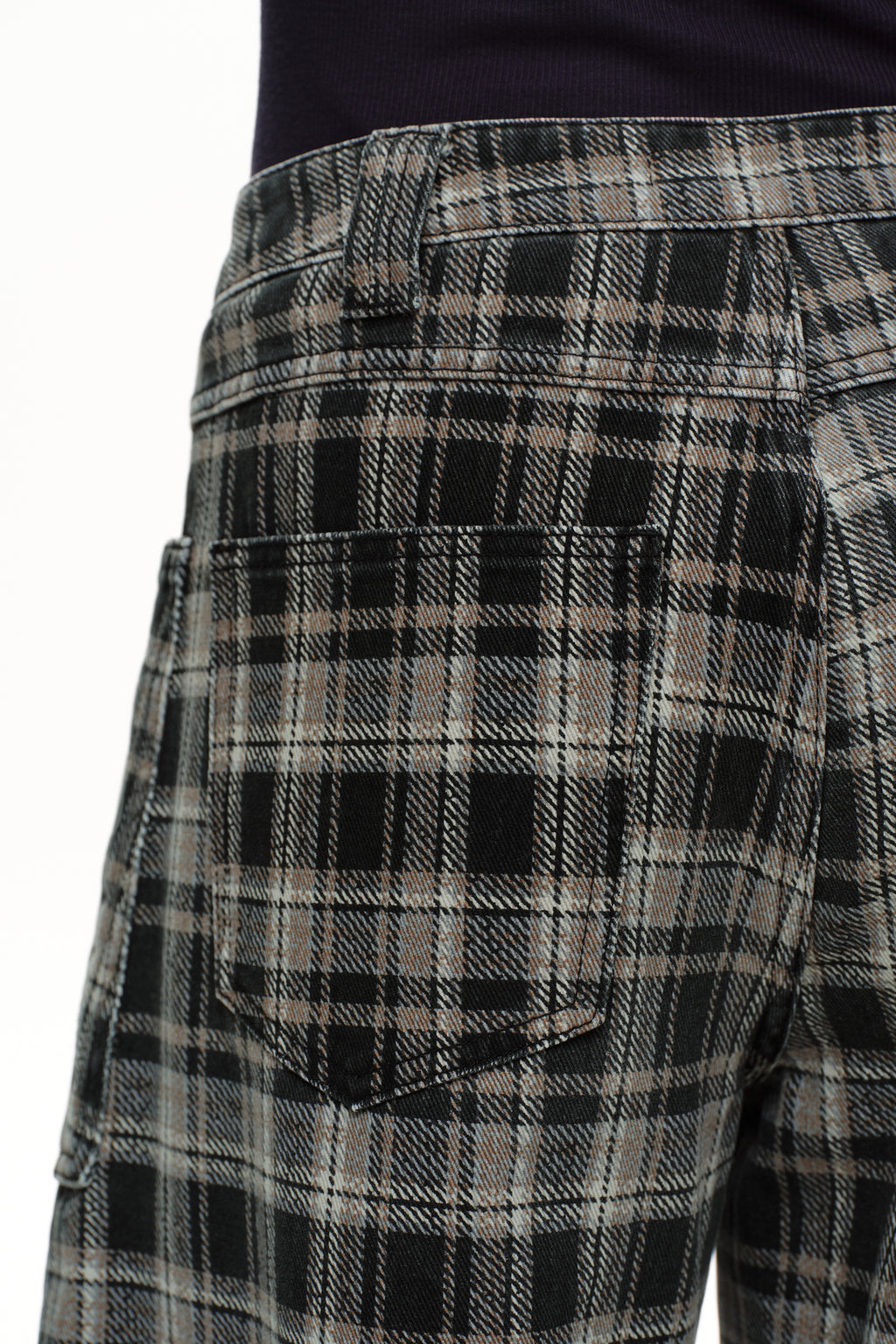ONESO Bold Mid Rise Barrel Jeans
