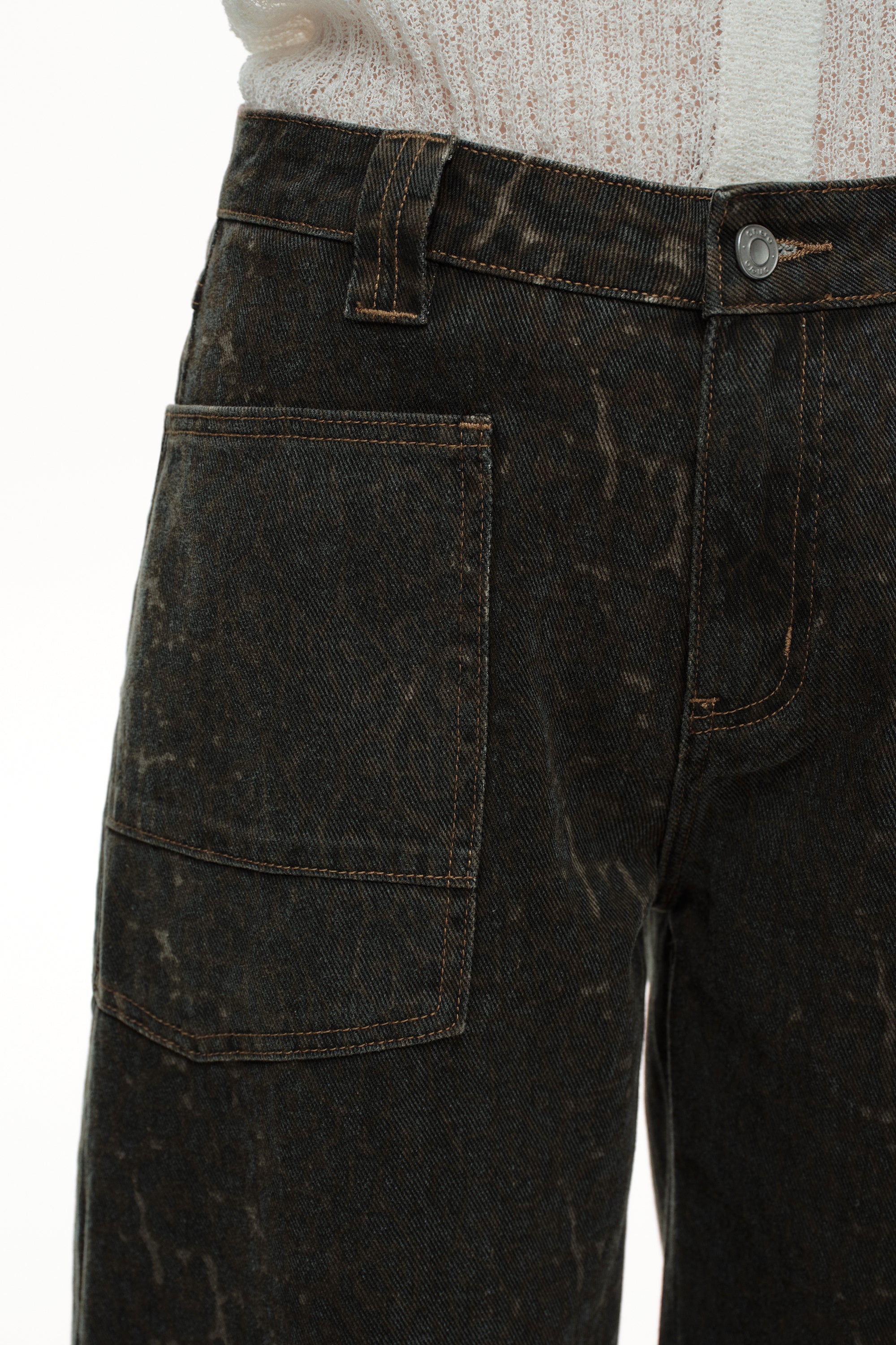 ONESO Bold Mid Rise Barrel Jeans
