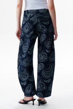 ONESO Bold Mid Rise Barrel Jeans