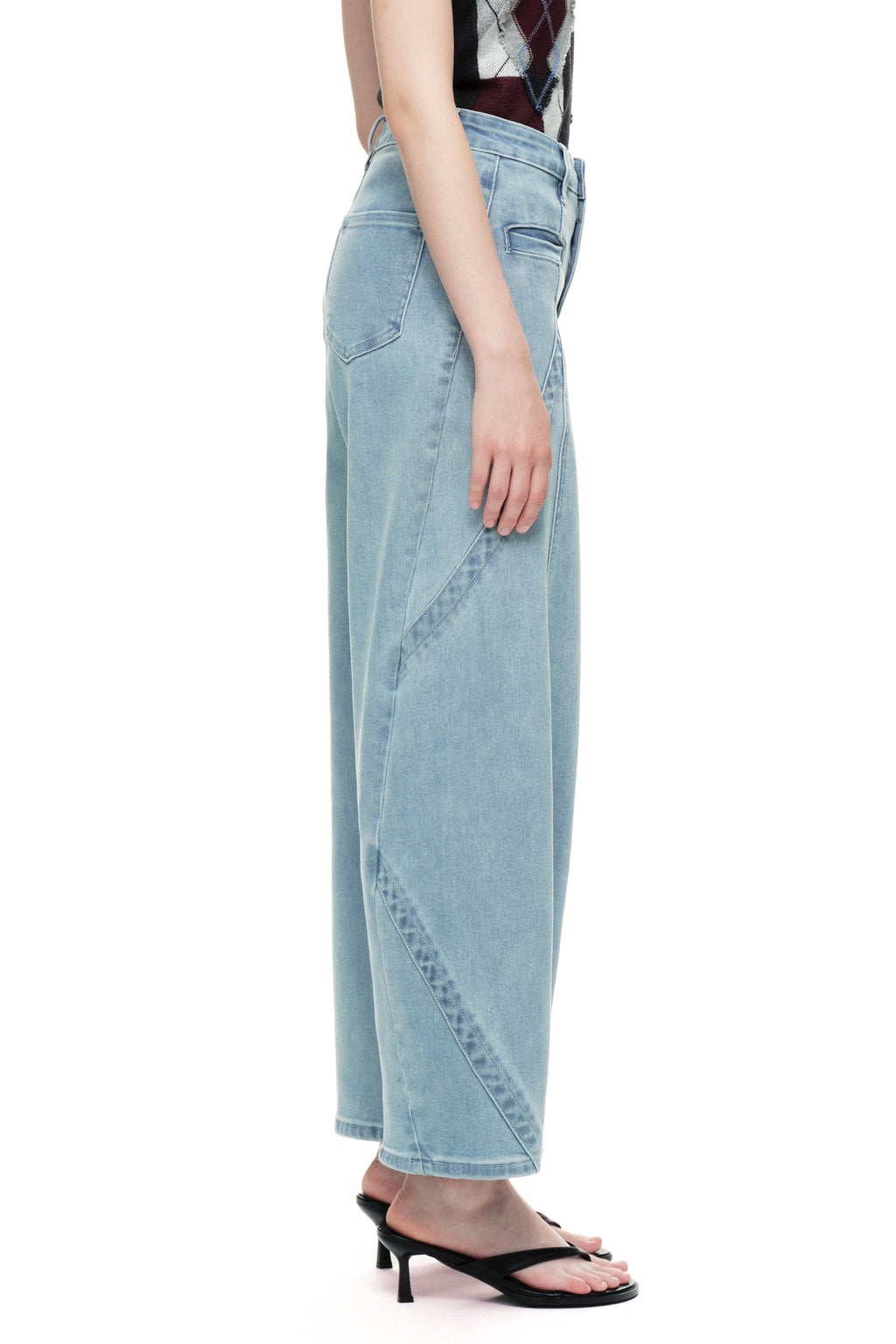 ONESO Modern High Rise Barrel Jeans