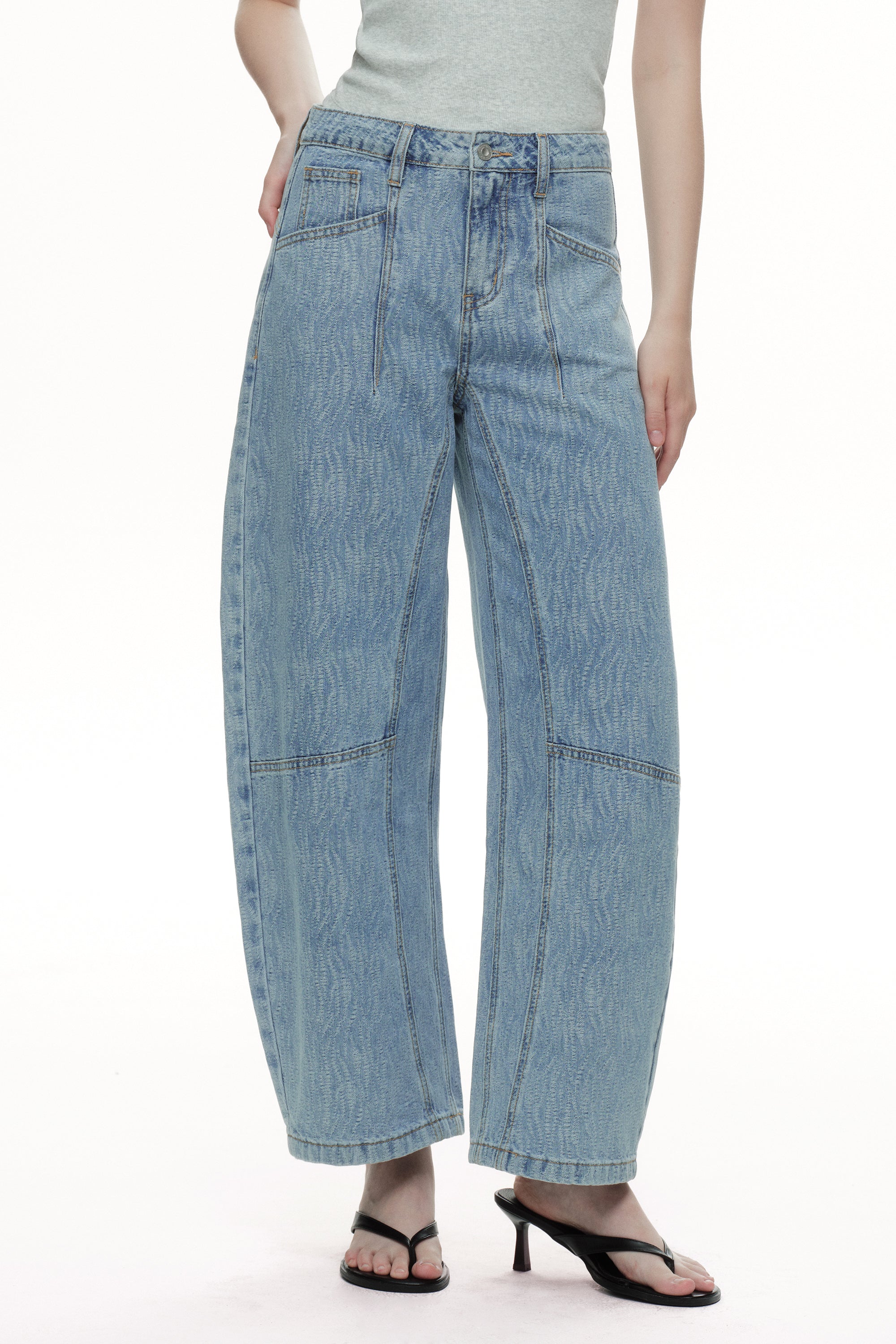 ONESO Modern High Rise Barrel Jeans