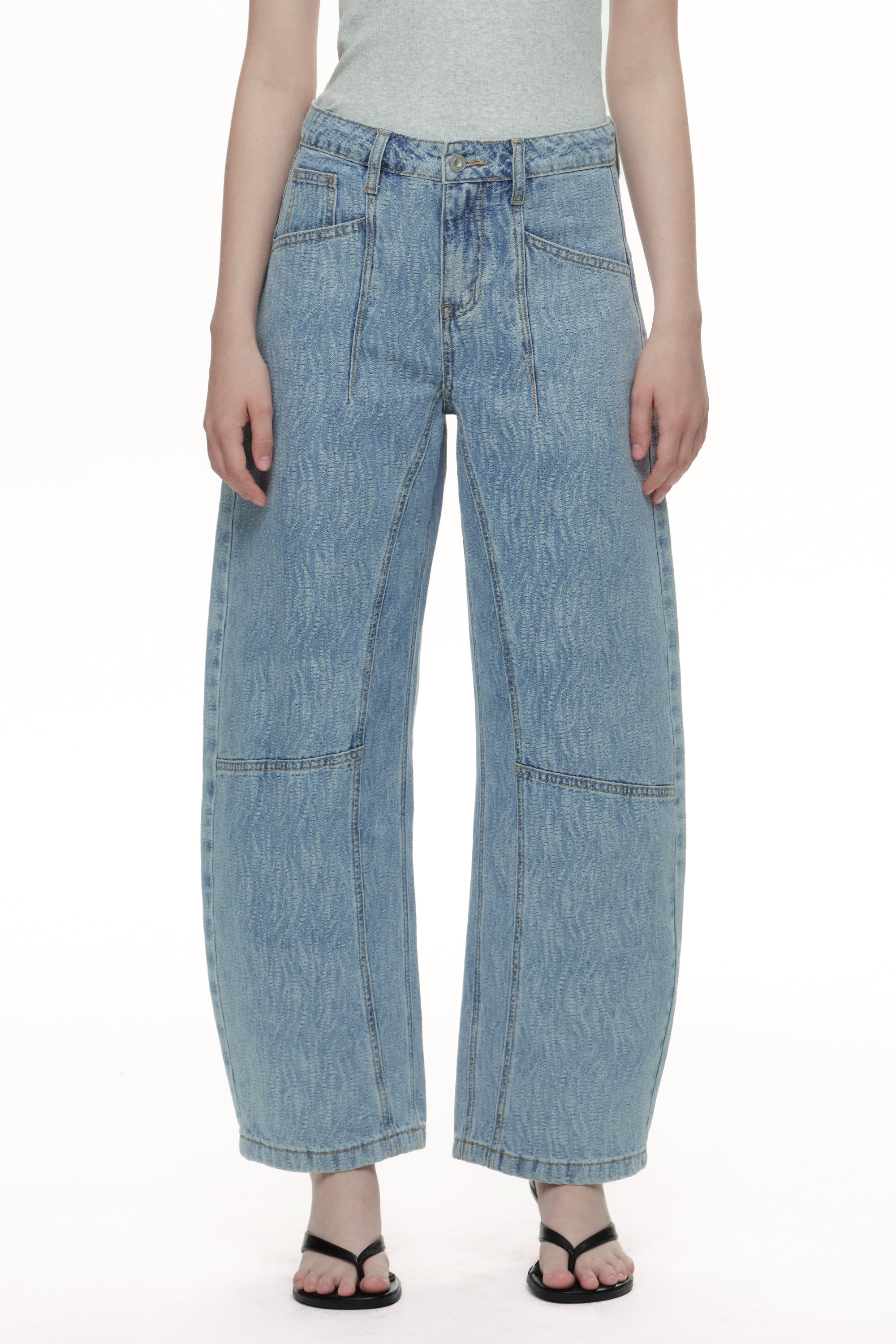 ONESO Modern High Rise Barrel Jeans