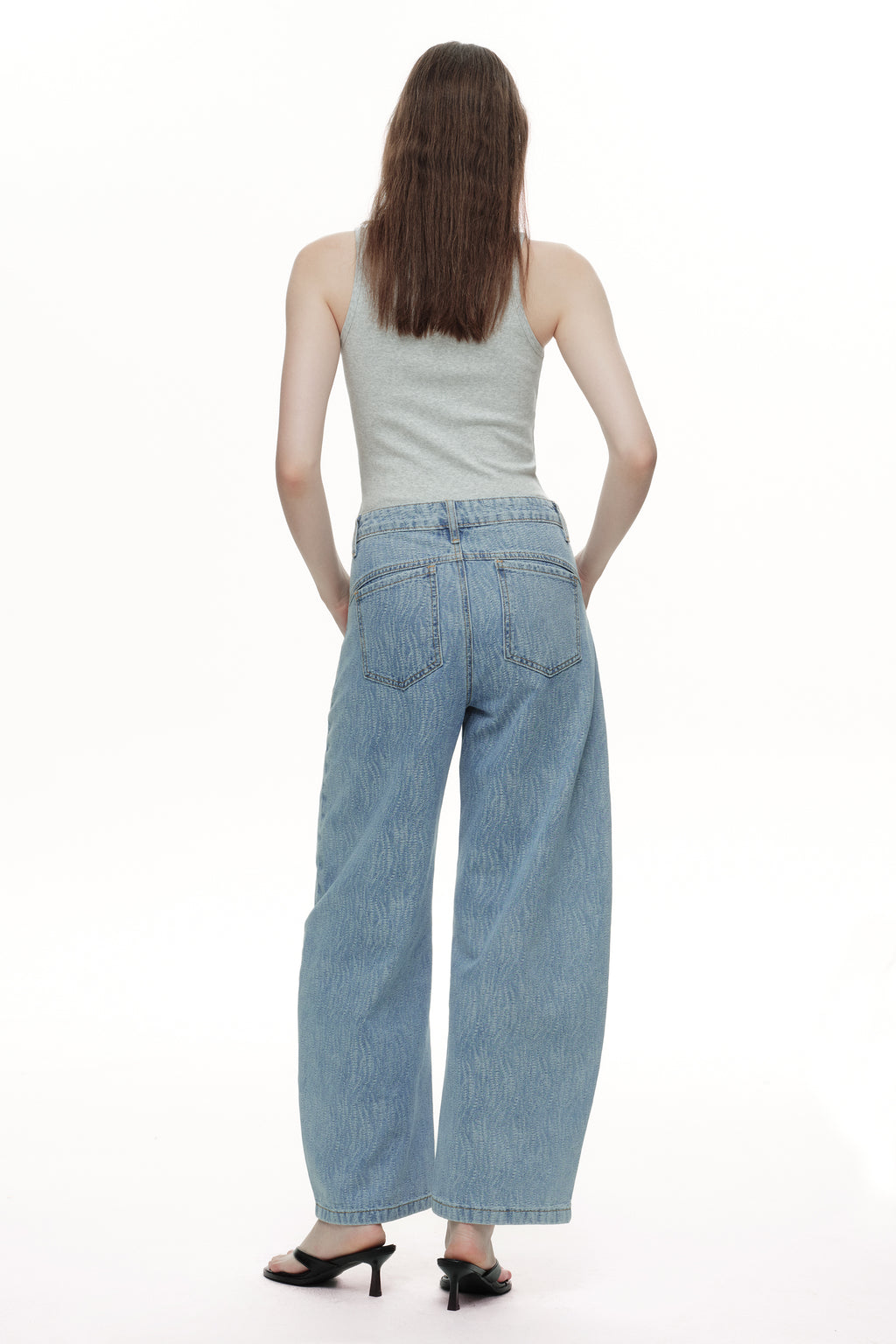 ONESO Modern High Rise Barrel Jeans