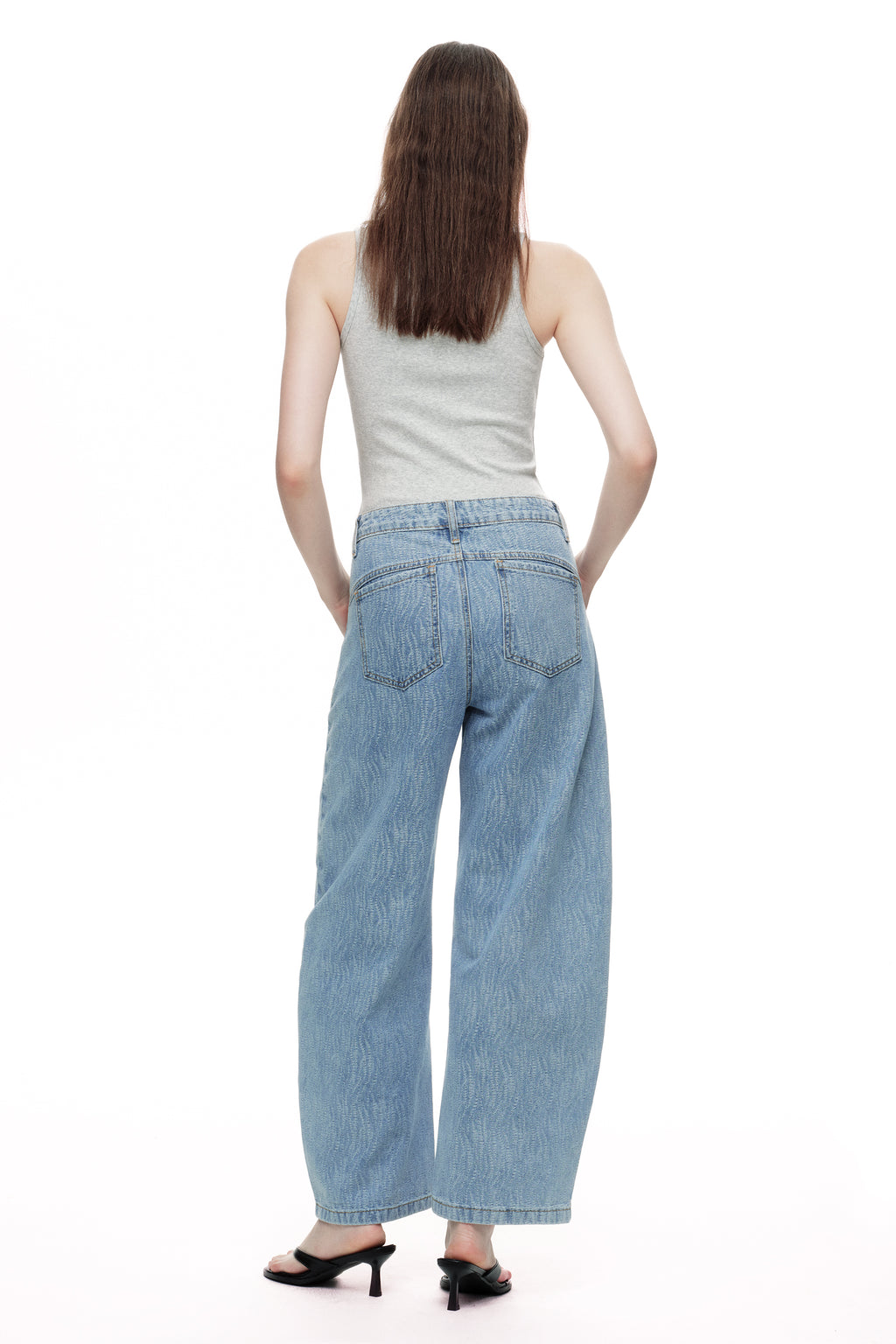 ONESO Modern High Rise Barrel Jeans