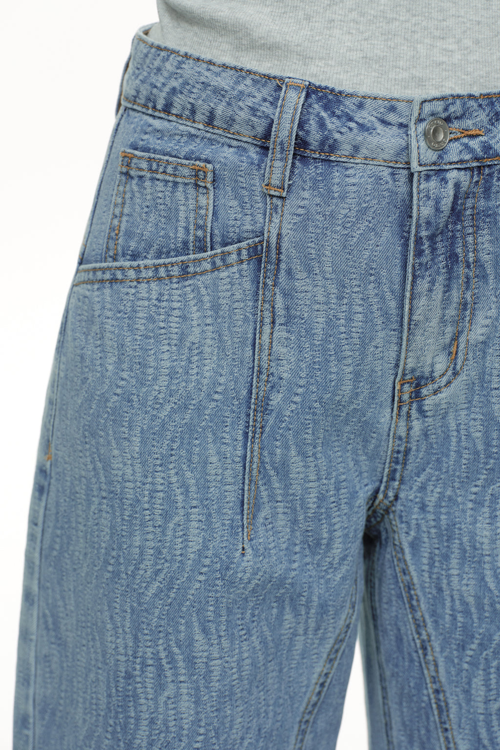 ONESO Modern High Rise Barrel Jeans