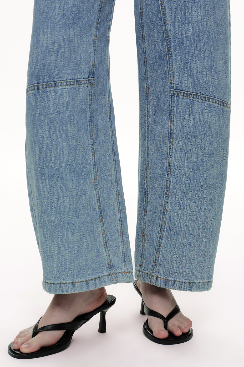 ONESO Modern High Rise Barrel Jeans