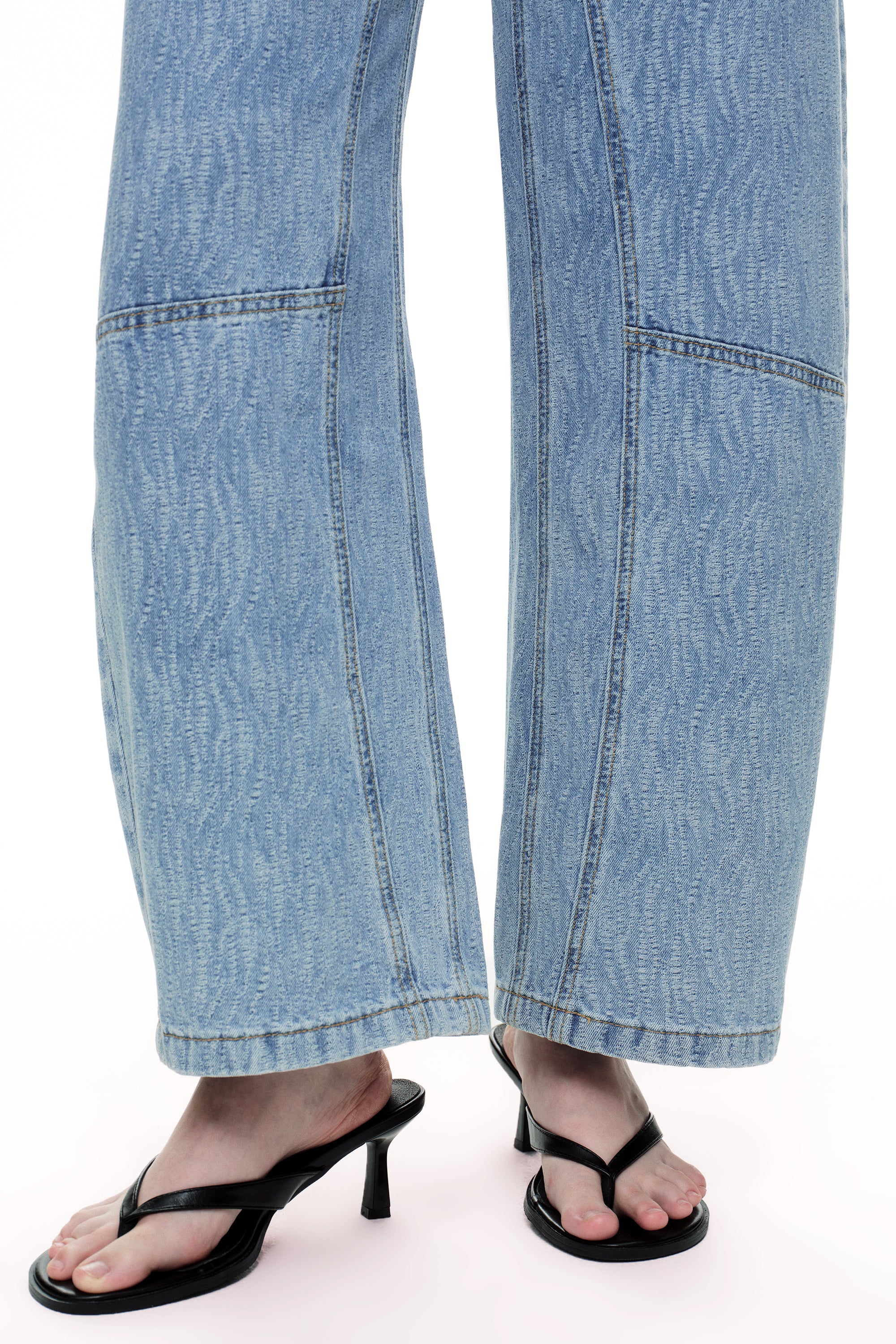 ONESO Modern High Rise Barrel Jeans