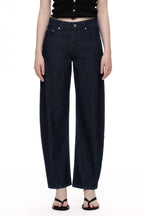 ONESO Distinctive Mid Rise Barrel Jeans