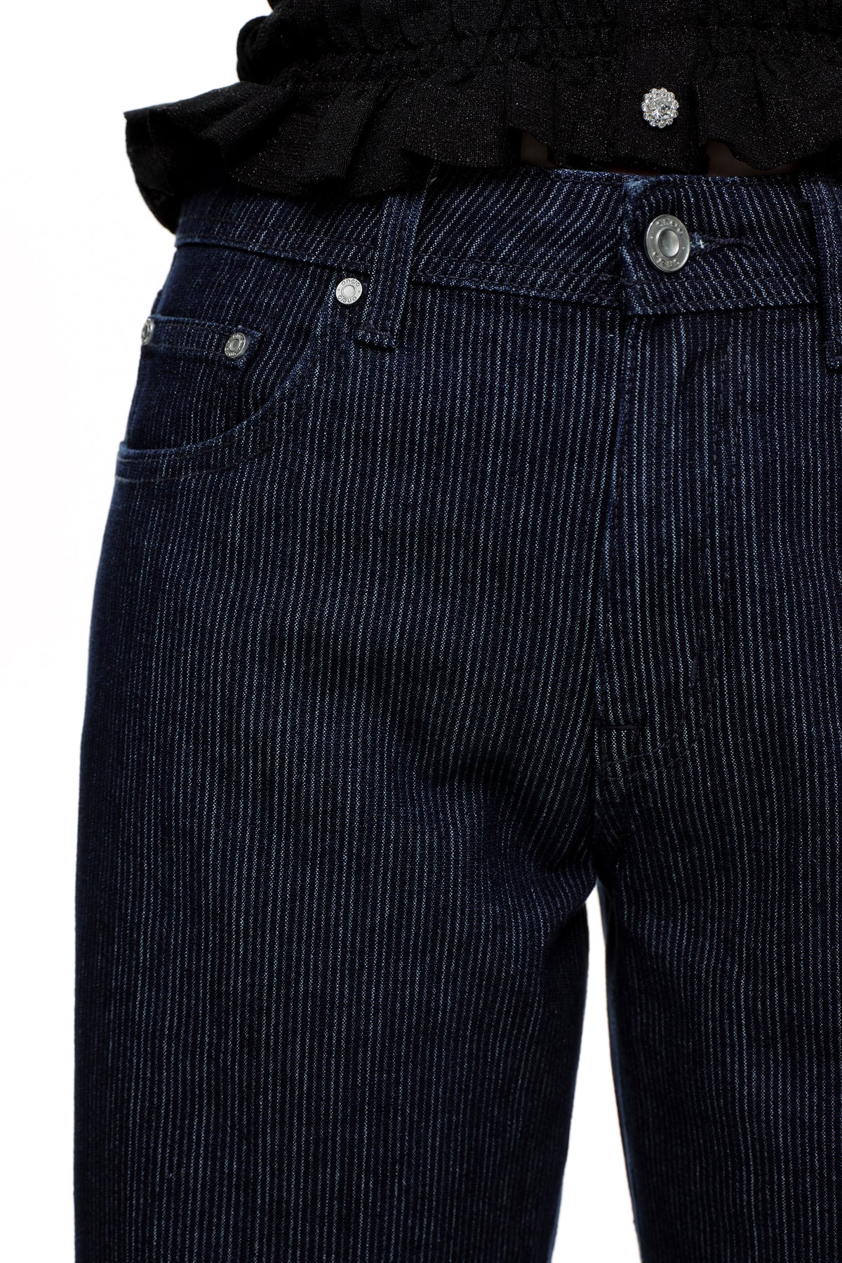 ONESO Distinctive Mid Rise Barrel Jeans