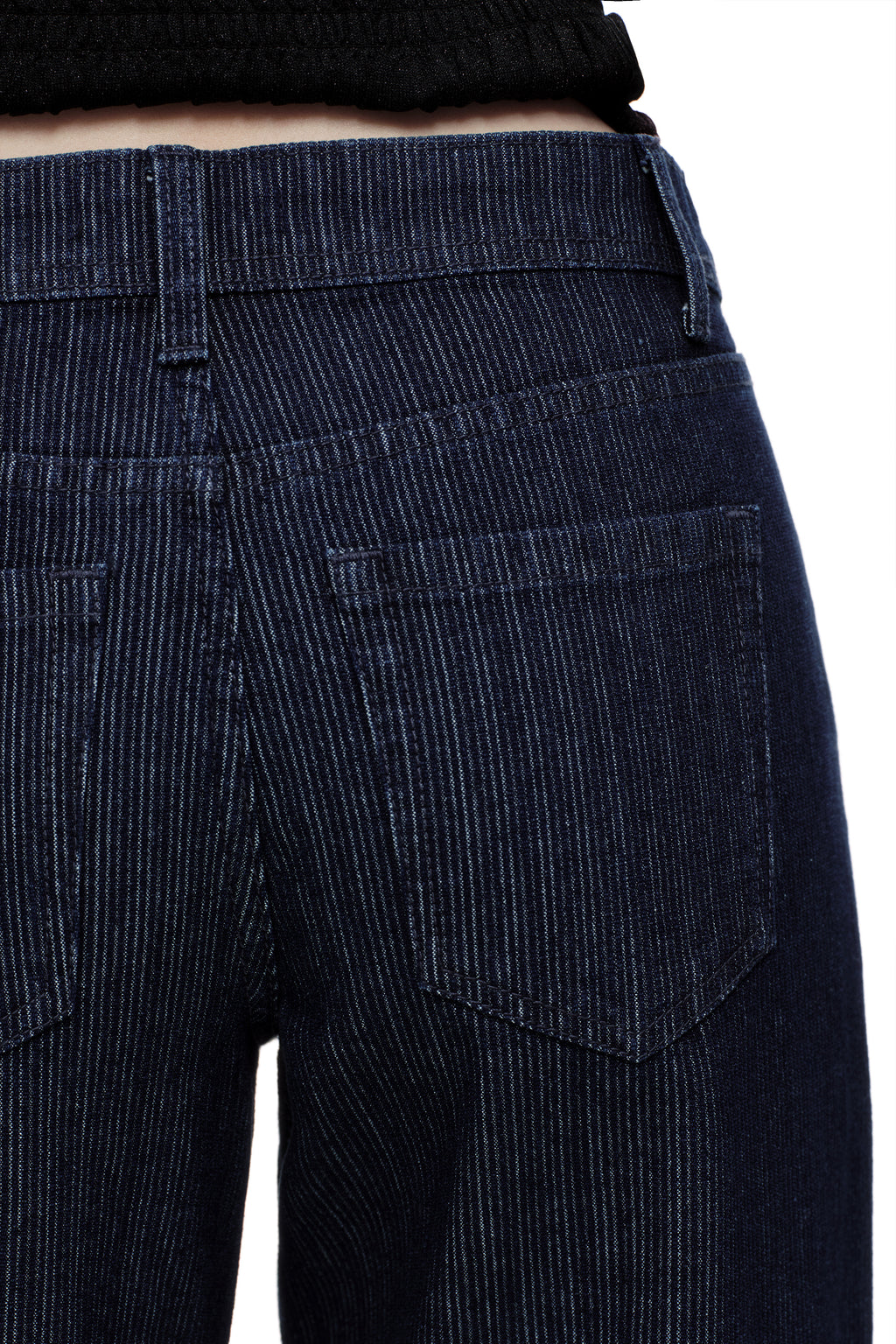 ONESO Distinctive Mid Rise Barrel Jeans