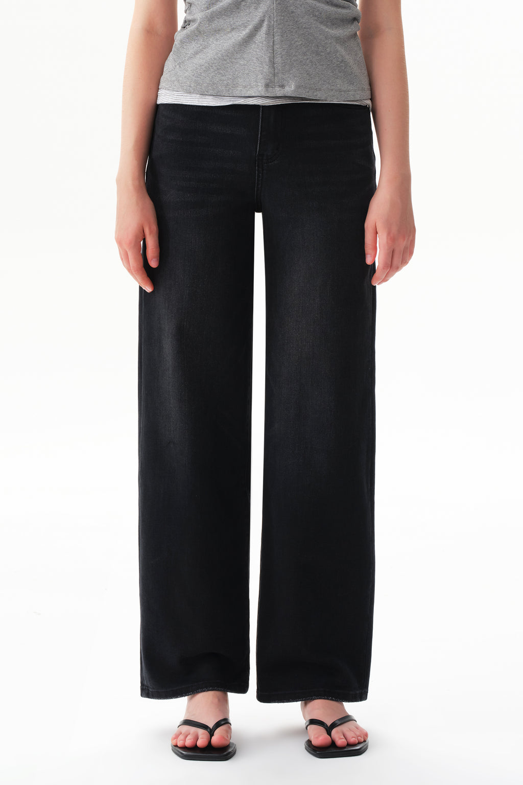 ONESO Polished High Rise Straight Jeans