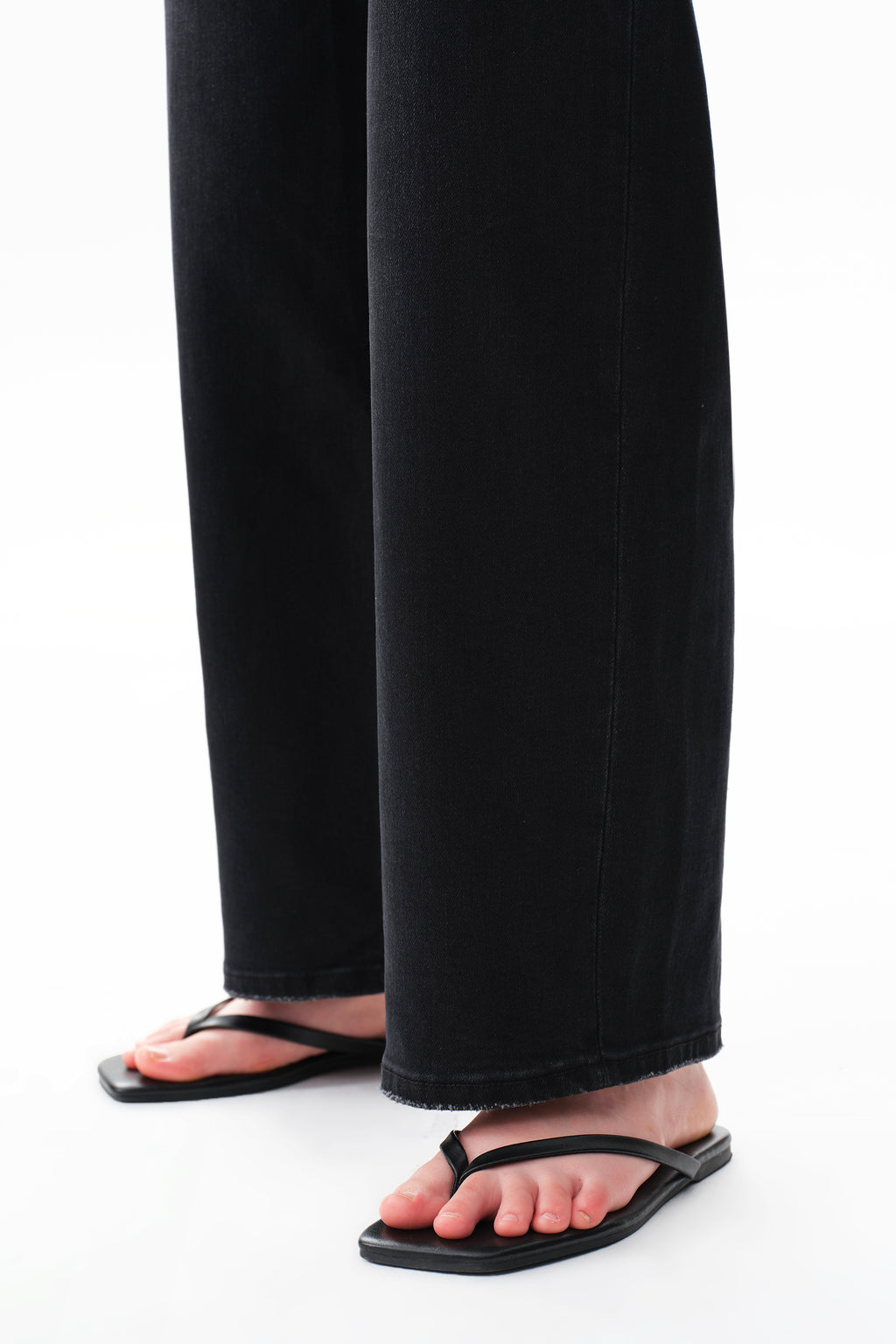 ONESO Polished High Rise Straight Jeans
