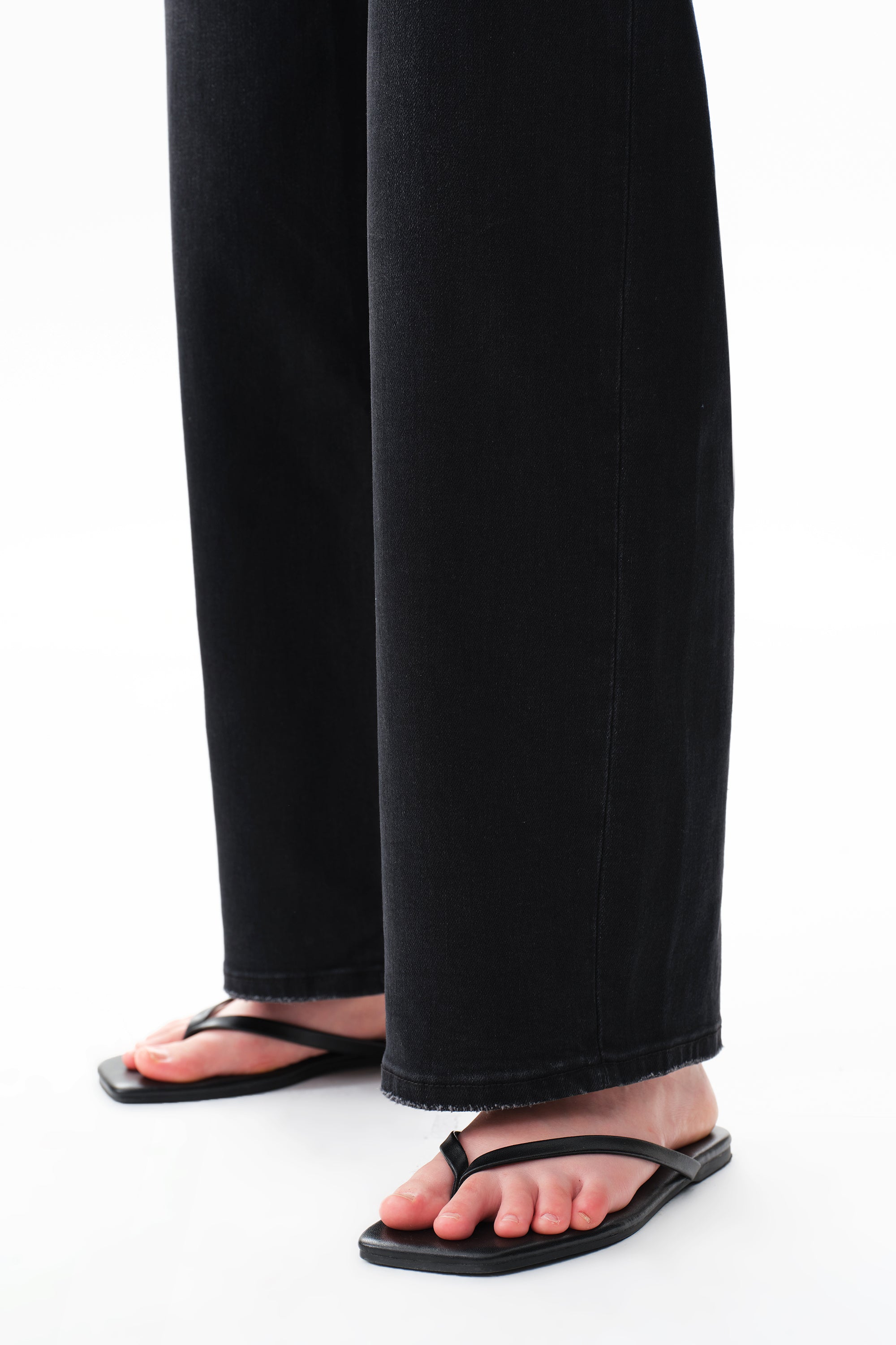 ONESO Polished High Rise Straight Jeans
