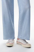 Timeless High Rise Straight Jeans