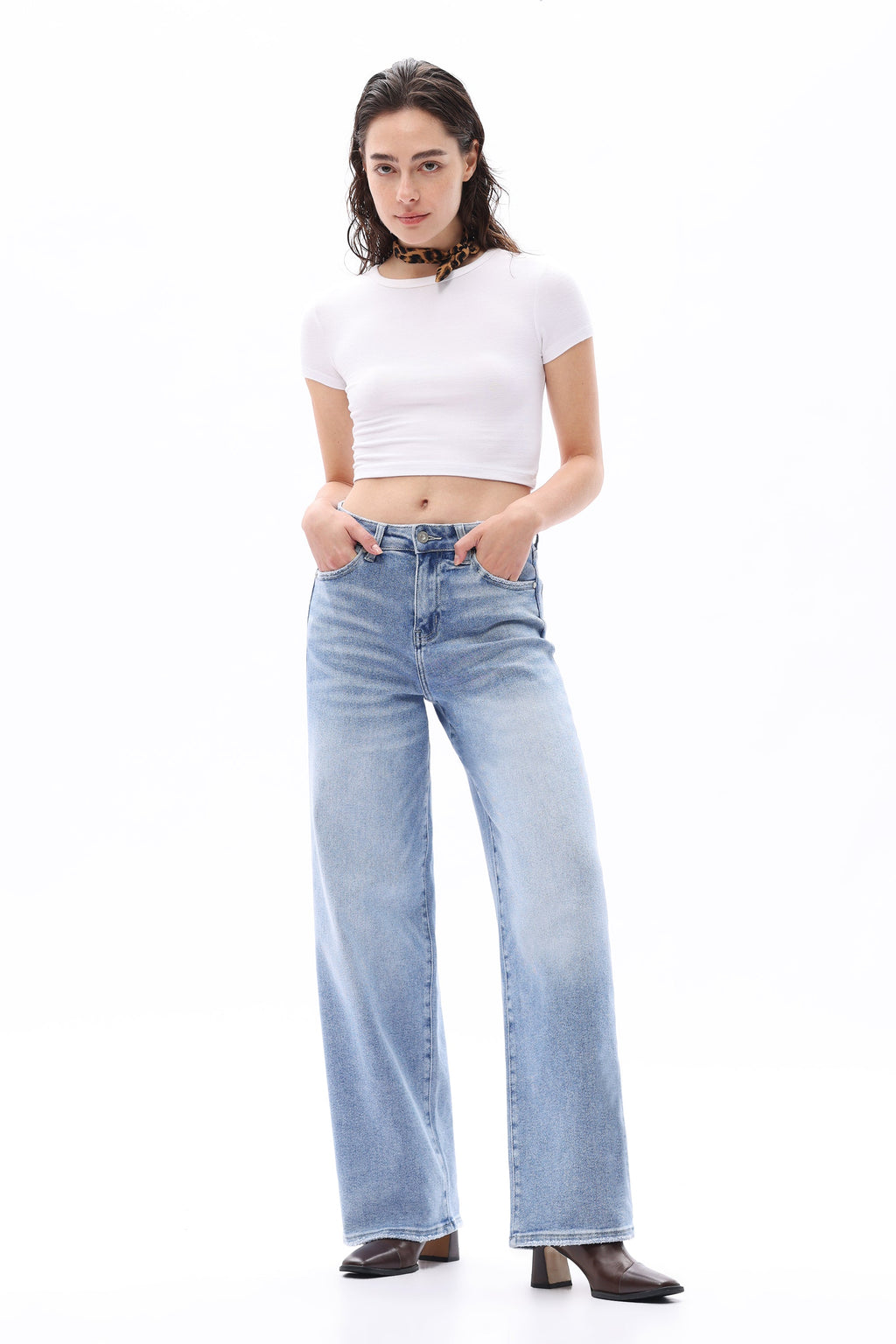 ONESO Classic High Rise Straight Jeans