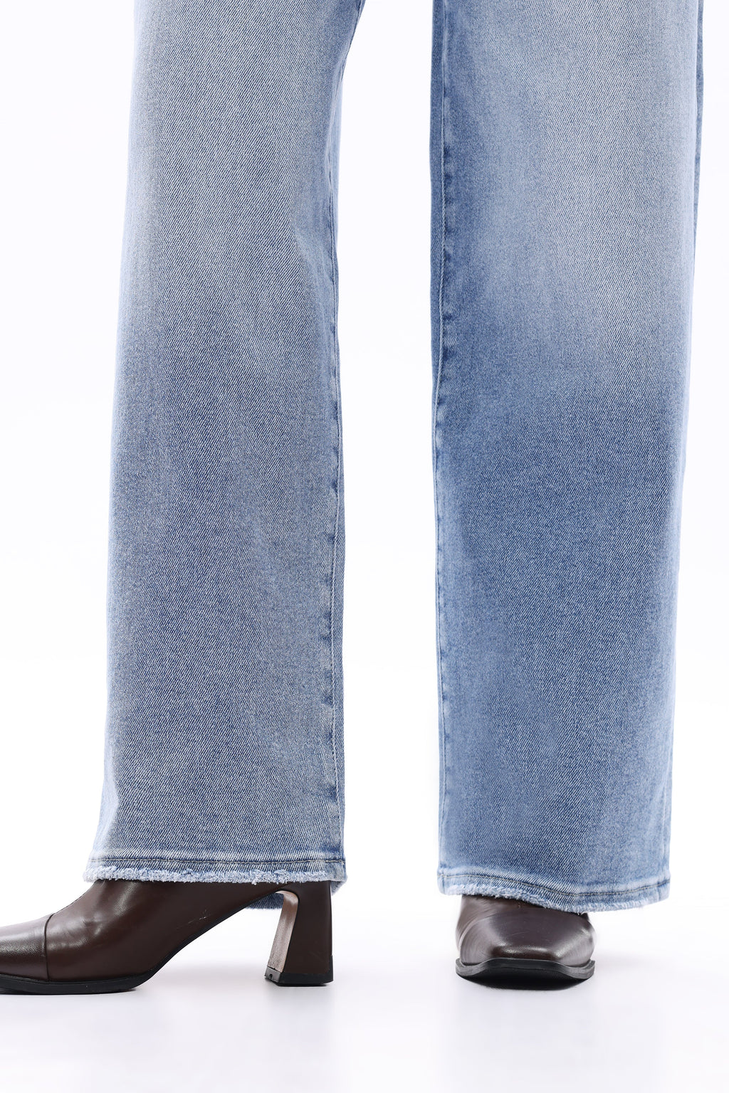 ONESO Classic High Rise Straight Jeans